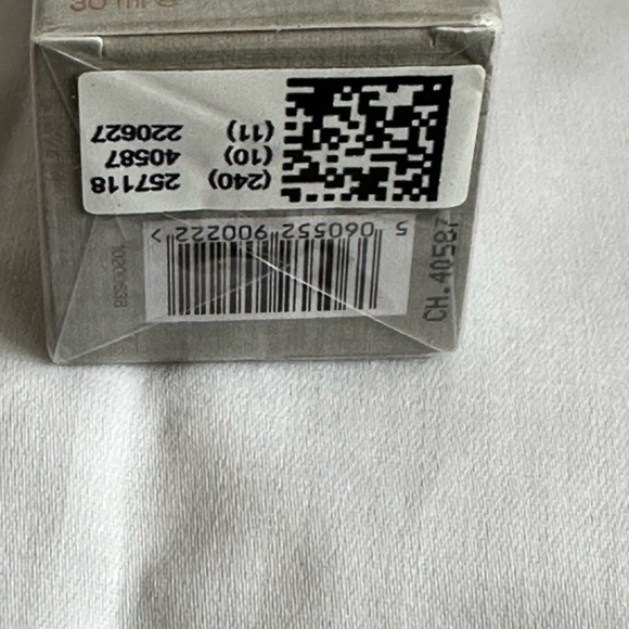 ✨NWB✨ The Cream with TFC8® Face Moisturizer | Augustinus Bader | 30ml/1Fl.Oz. - Picture 9 of 9